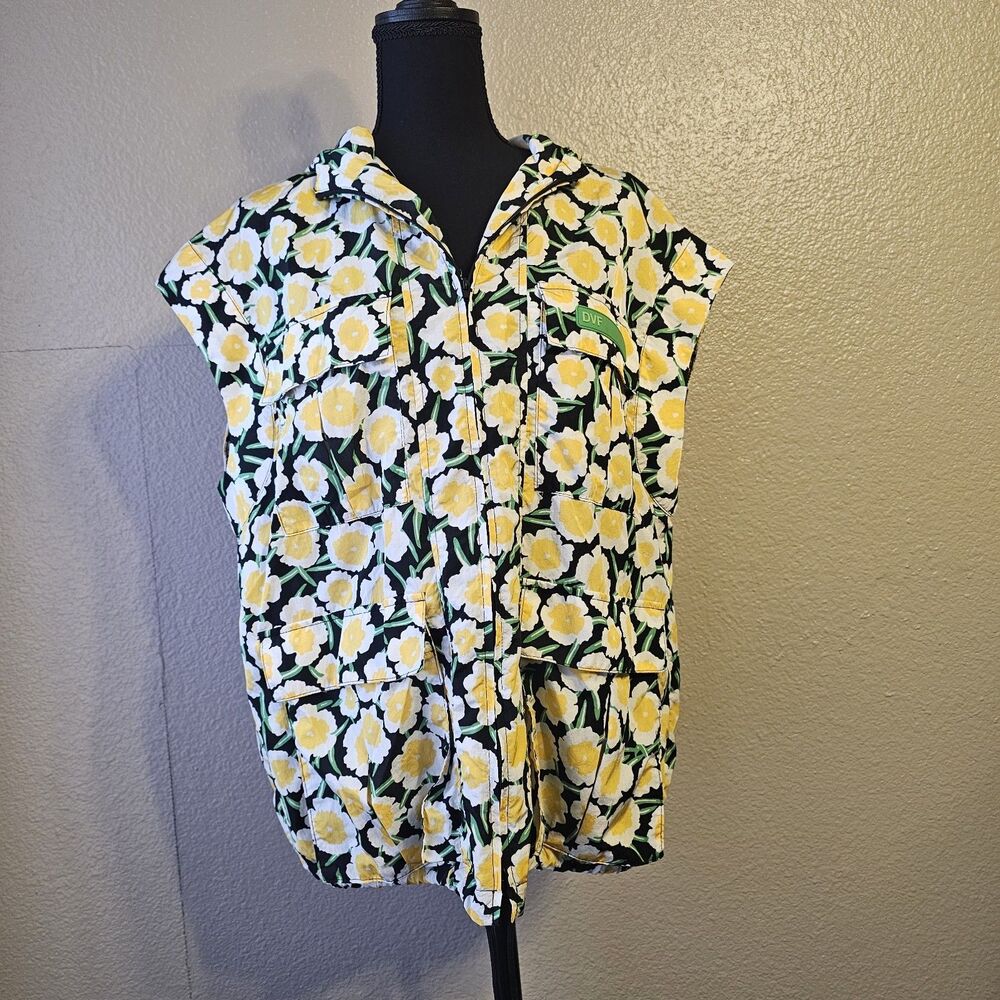 Diane Von Furstenberg DVF Floral Zip Front Utility Vest Top Daisy Print  S EE735